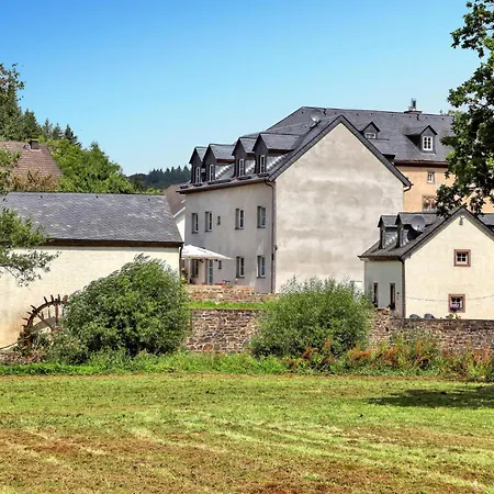 Дом отдыха Cozy In With Sauna *